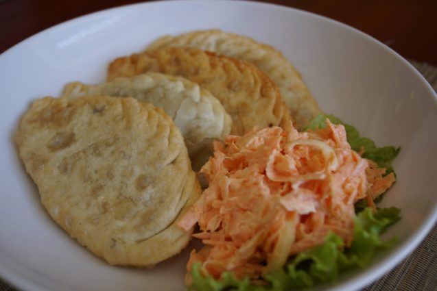 名物　ホーショール（モンゴル風焼き餃子）イメージ